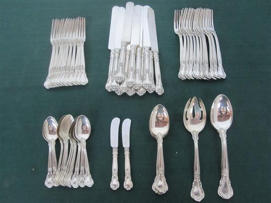 Appraisal: GORHAM STERLING SILVER CHANTILLY FLATWARE SET pieces including dinner forks