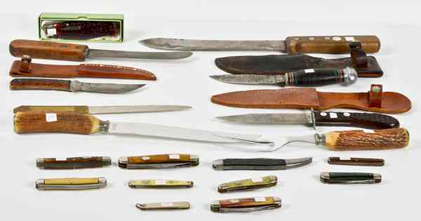 Appraisal: Remington Knives Lot of Nineteen This lot includes eleven pocket