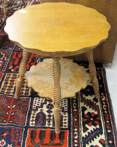 Appraisal: LATE VICTORIAN OAK LAMP TABLE American c having a round