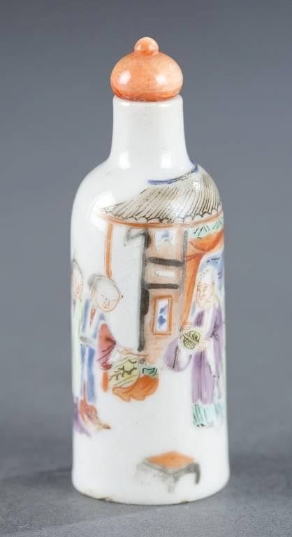 Appraisal: Porcelain Chinese snuff bottle A porcelain Chinese snuff bottle c