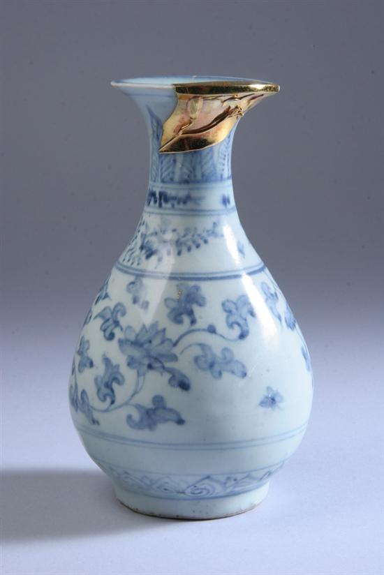 Appraisal: CHINESE BLUE AND WHITE PORCELAIN VASE Ming dynasty Jiajing period