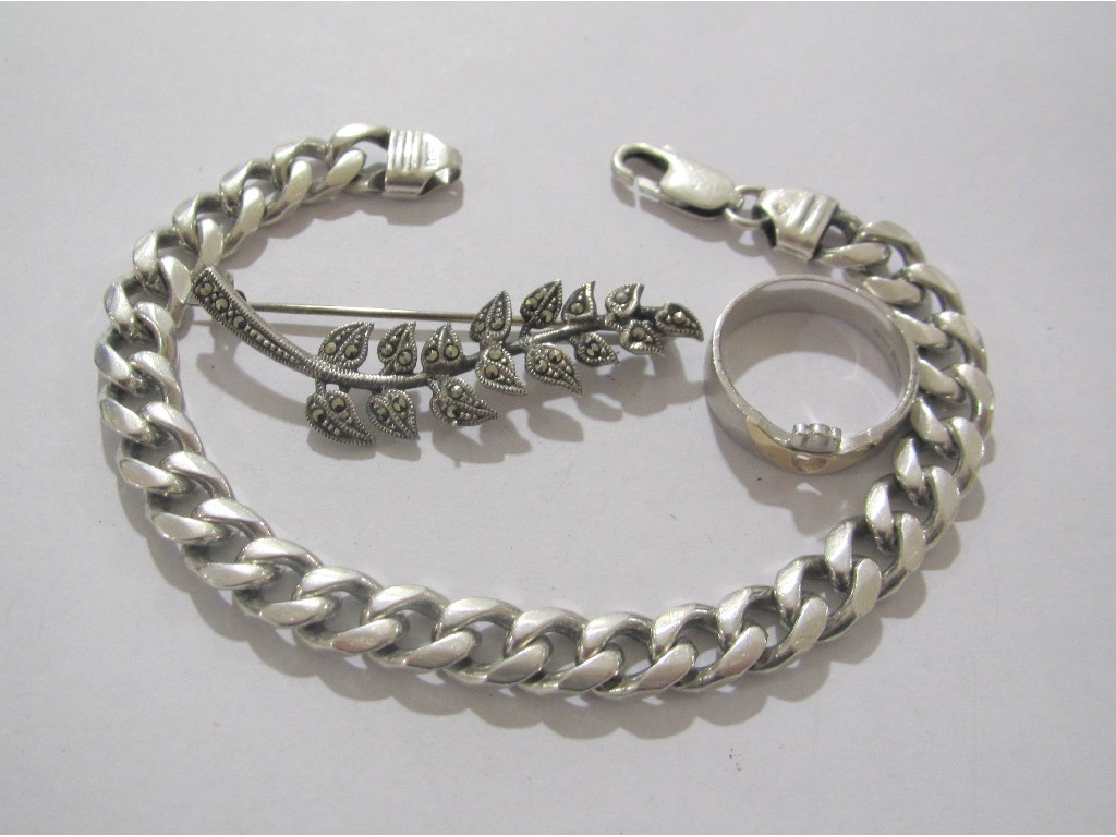 Appraisal: Three silver pieces to include claddah ring curb link bracelet