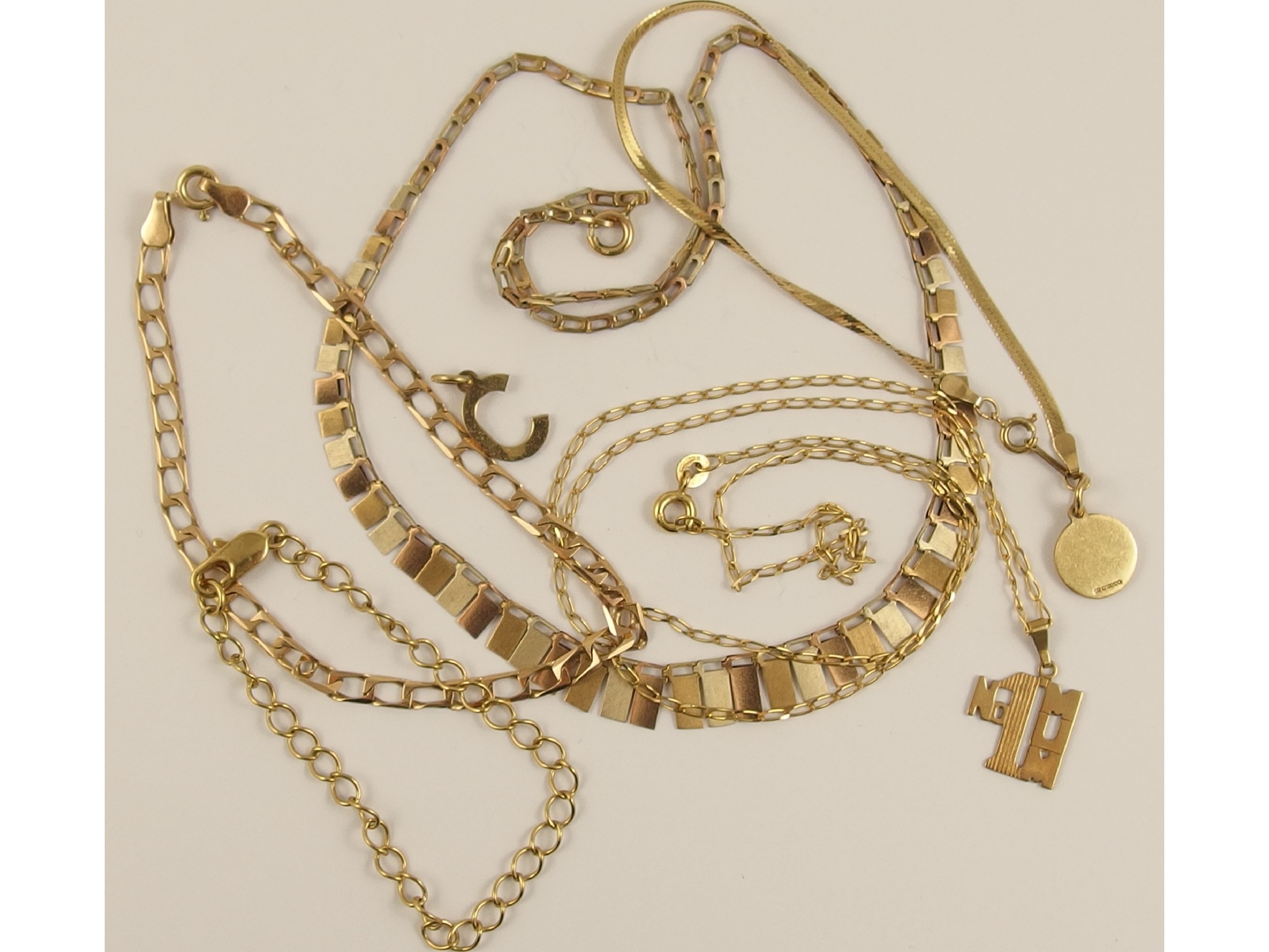 Appraisal: A ct fringe necklace and other items of gold and