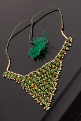 Appraisal: An Indian pearl and enamel fringe necklace flaking to enamels