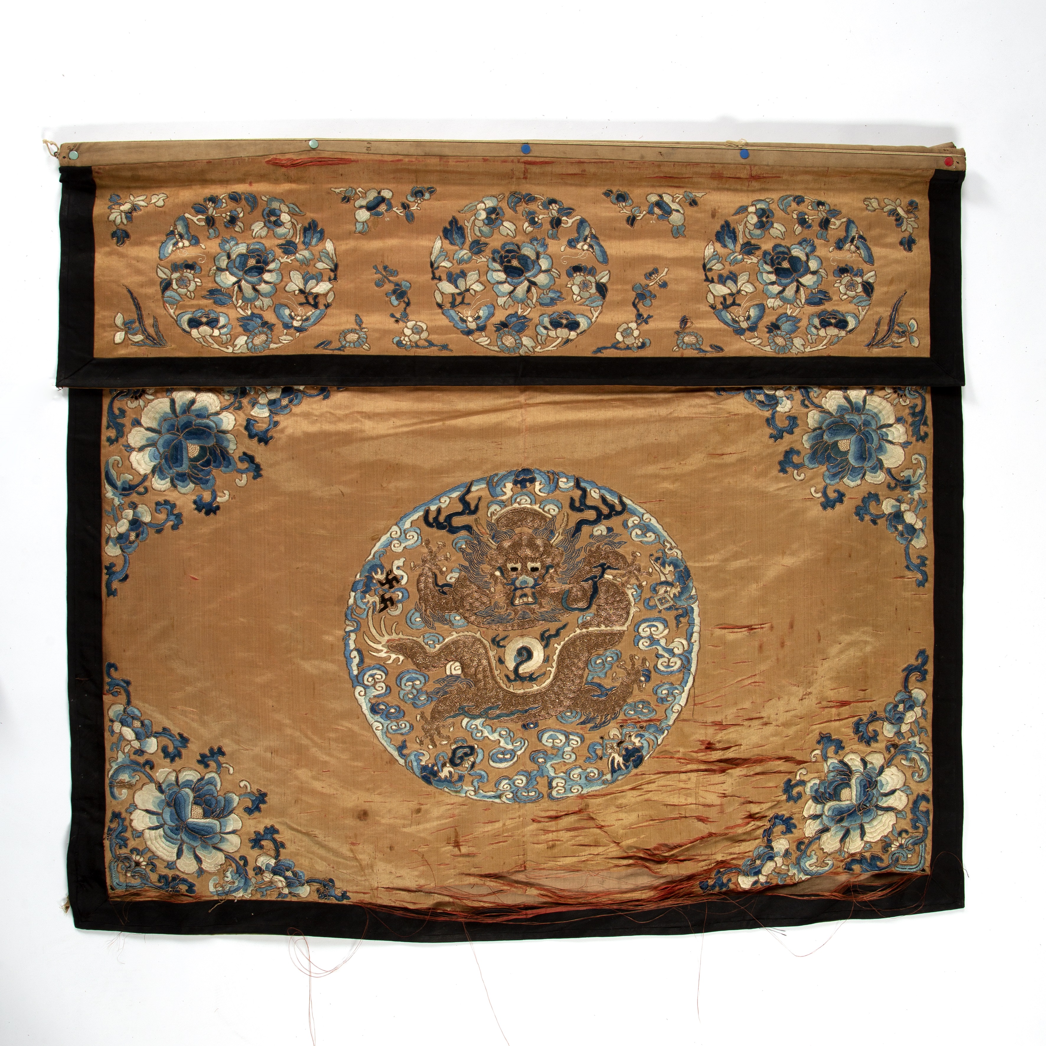 Appraisal: Silk altar panelChinese th Century embroidered with a dragon roundel