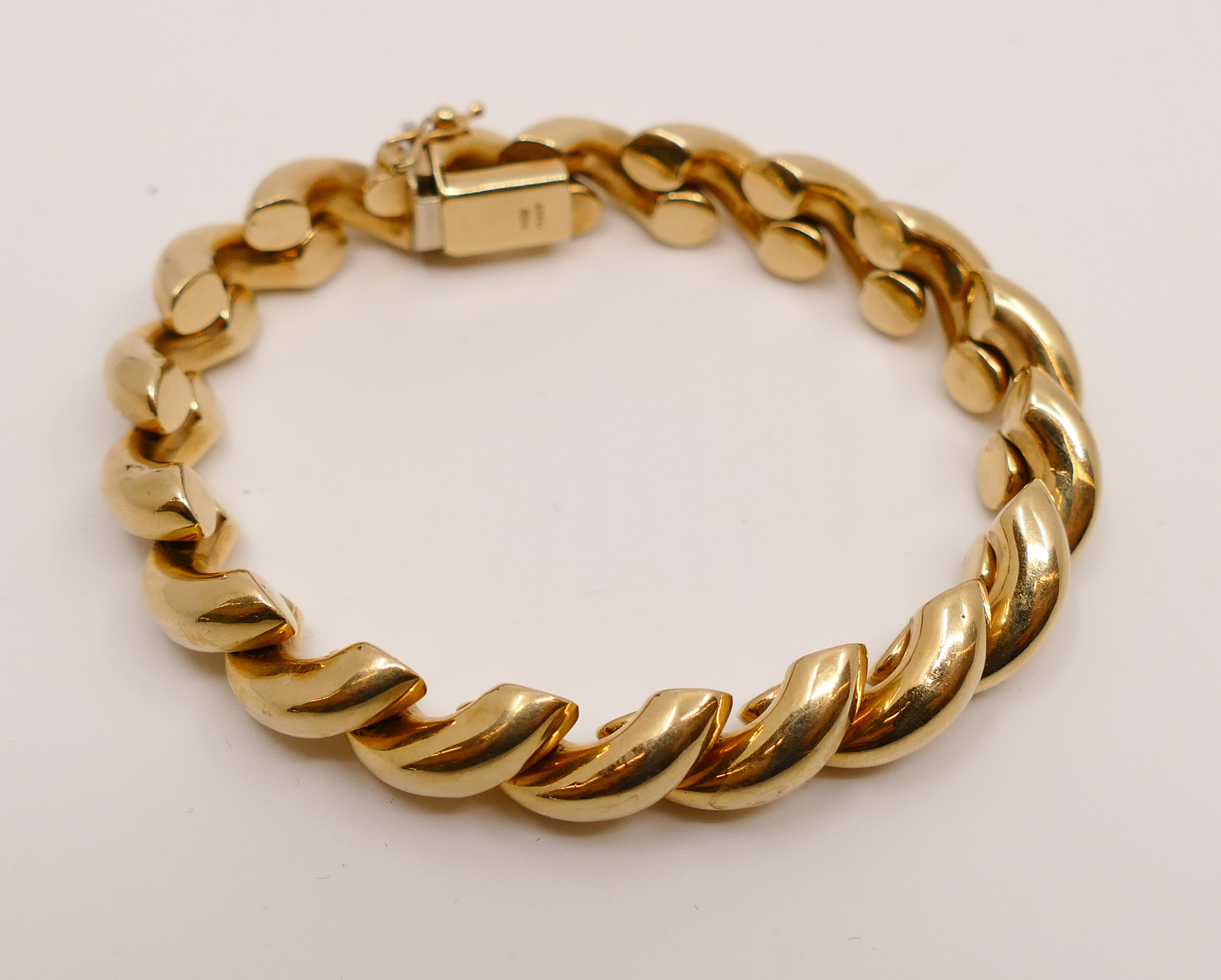 Appraisal: Italian K Heavy Link Bracelet- ''- g