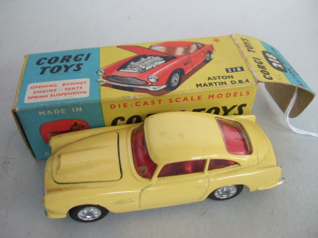 Appraisal: A Corgi Aston Martin D B boxed