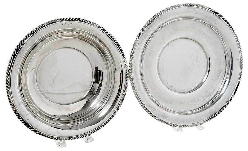 Appraisal: Two Sterling Bowls American th century round with gadroon borders