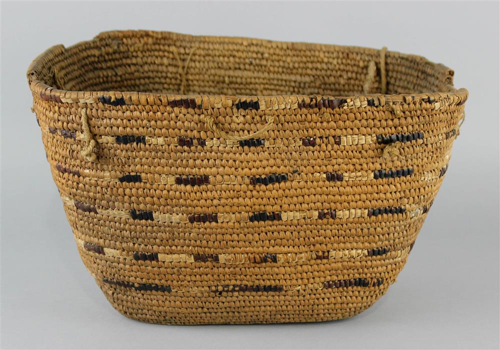 Appraisal: NATIVE AMERICAN COILED BASKET CASCADES - PLATEAU th C note