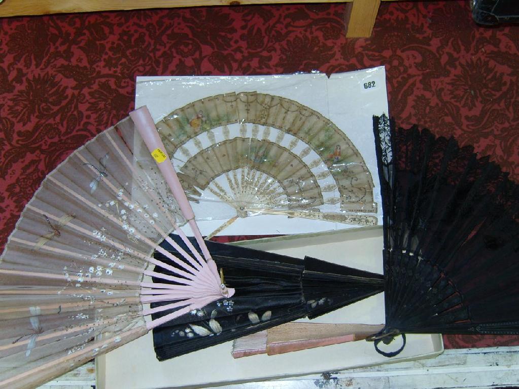 Appraisal: An interesting collection of th century and other fans including