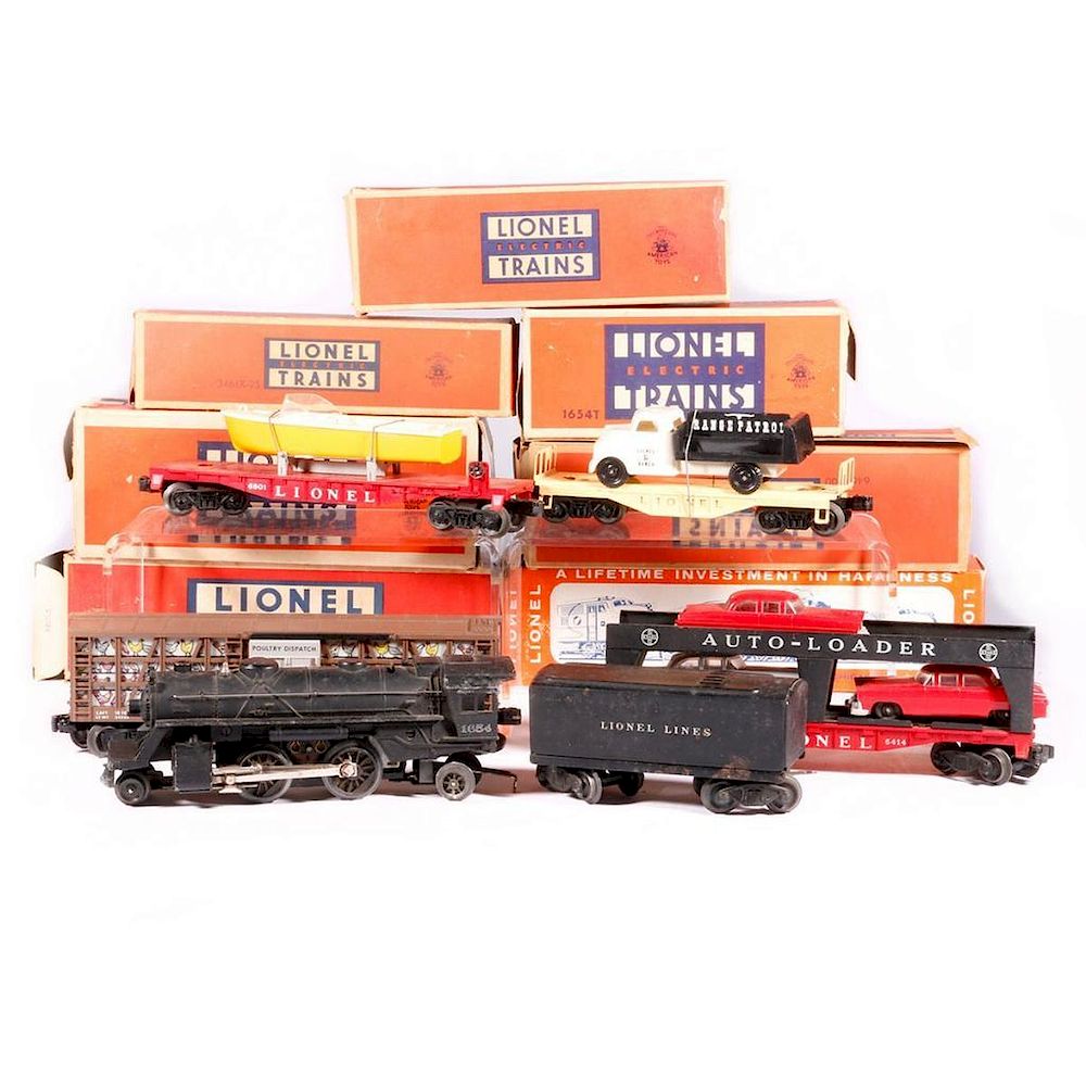 Appraisal: Lionel O Gauge Loco and Freight Car Lot Lionel O