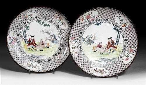 Appraisal: PAIR OF ROUND CANTON ENAMELLED BOWLS China th century D