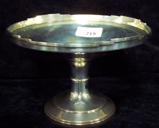 Appraisal: A pedestal comport cm diameter Birmingham