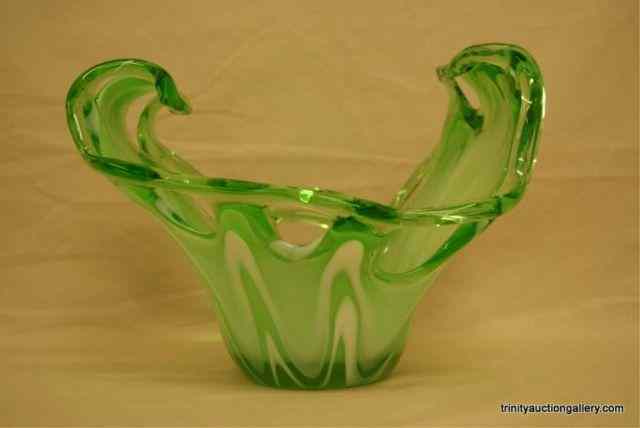 Appraisal: Vintage c Large Art Glass Centerpiece BowlIn a soothing mint