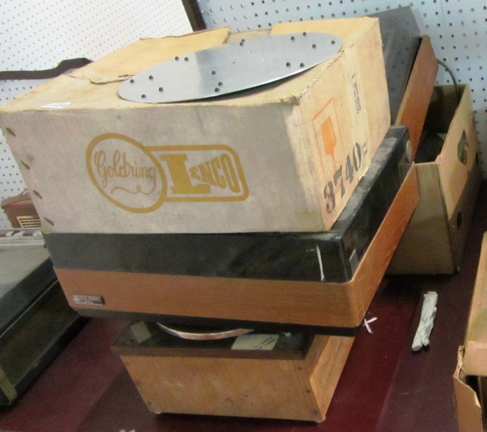 Appraisal: A group of vintage record players