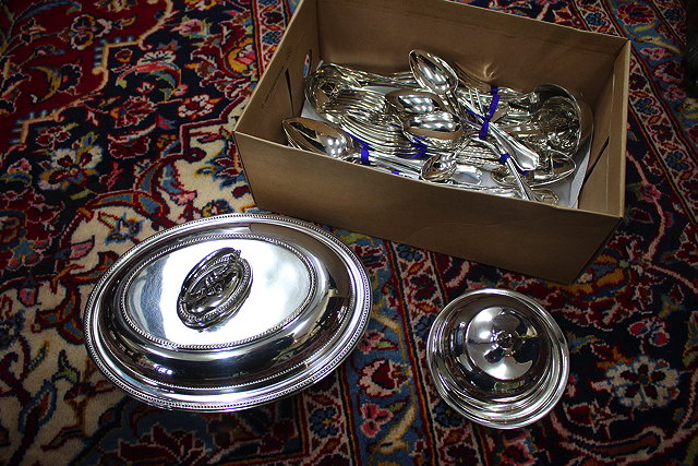 Appraisal: A QUANTITY OF SILVER PLATED CUTLERY an entree dish and