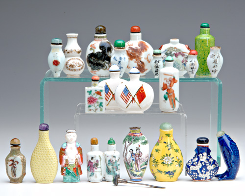 Appraisal: CHINESE SNUFF BOTTLES Twenty-two porcelain bottles including two commemorating Richard