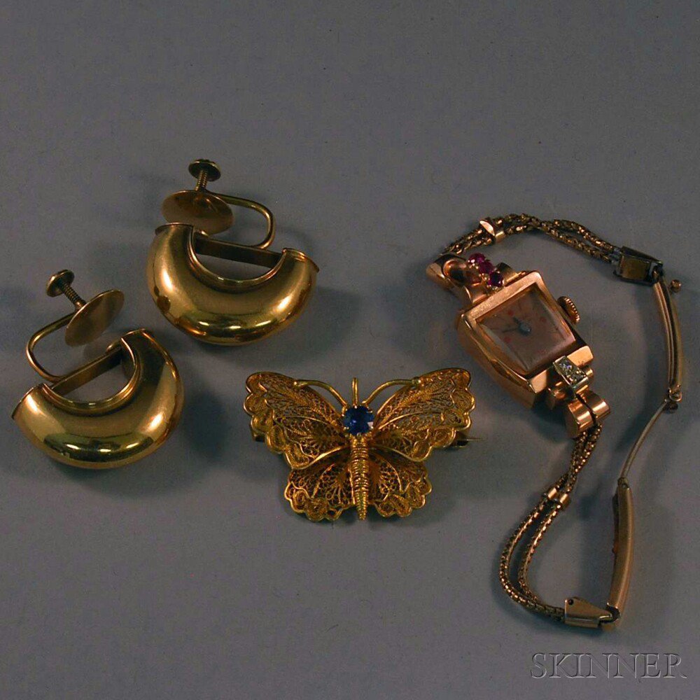 Appraisal: Small Group of Gold Jewelry a pair of kt gold