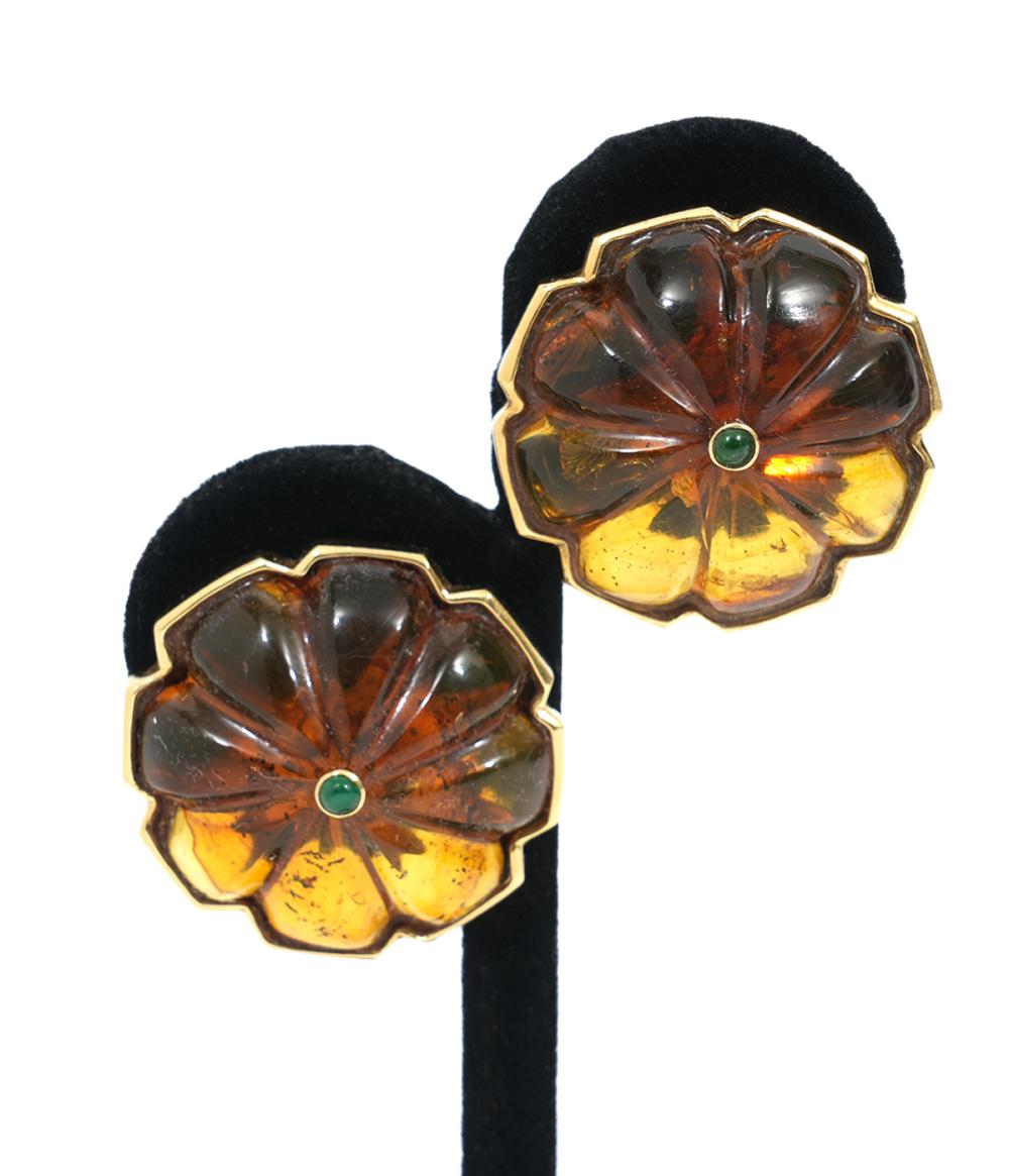 Appraisal: K YG CARVED AMBER CLIP EARRINGSCarved amber K yellow gold