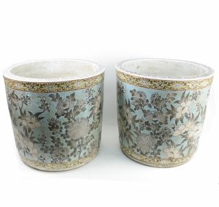 Appraisal: Pair of Chinese Porcelain Planters Pair of Chinese porcelain turquoise