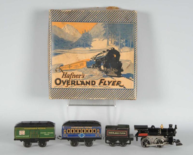 Appraisal: Hafner Overland Flyer Wind-Up Passenger Train Set Description Set includes