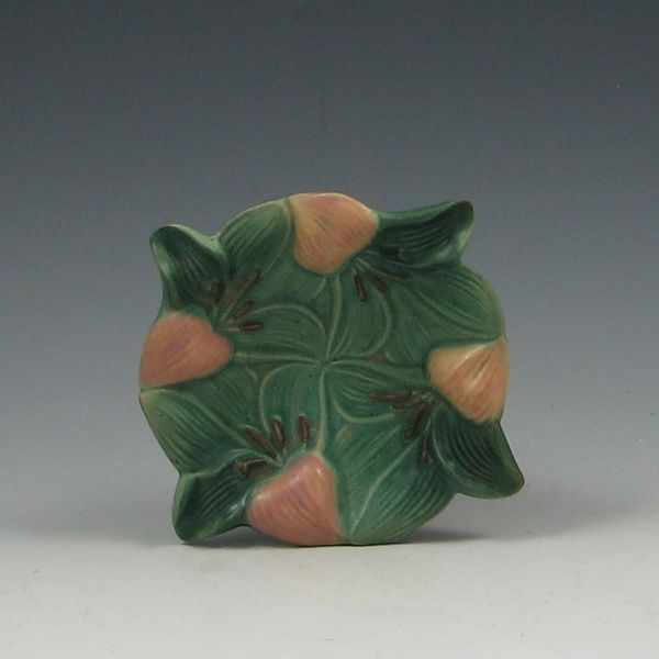 Appraisal: Roseville Zephyr Lily Ashtray green unmarked ''w bottom tip of