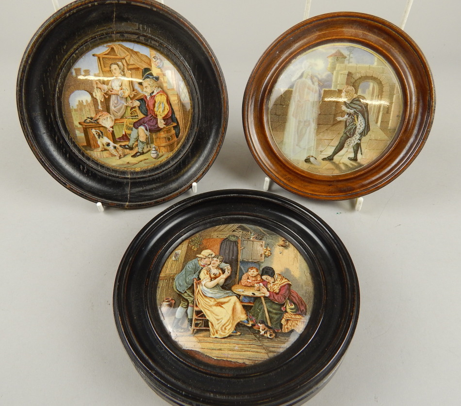 Appraisal: Three thC Pratt ware type pot lids to include Hamlet