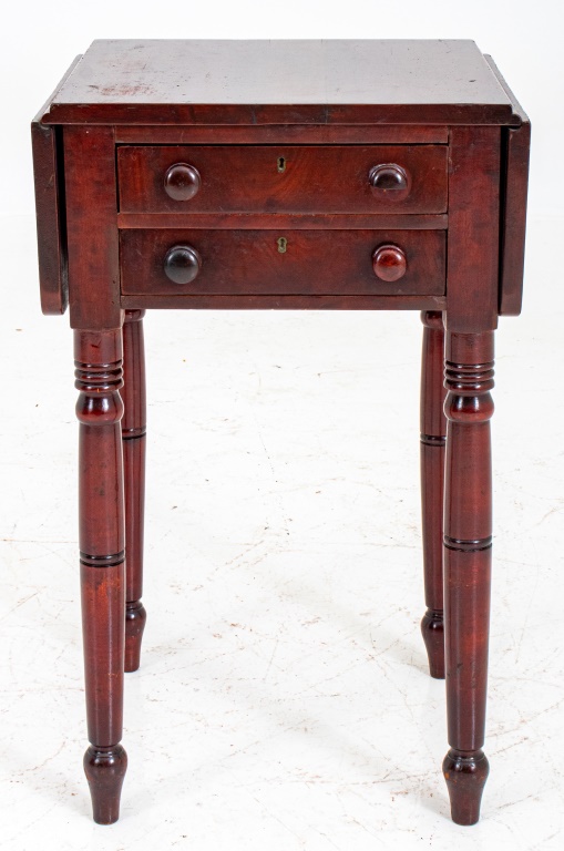 Appraisal: MAHOGANY SIDE TABLE WITH FOLDING TOP LATE TH C Late