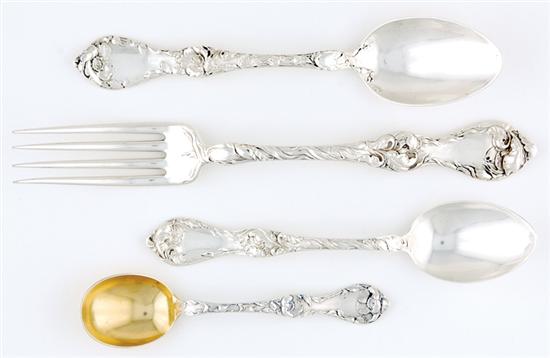 Appraisal: Reed Barton sterling flatware service circa Les Cinq Fleurs pattern