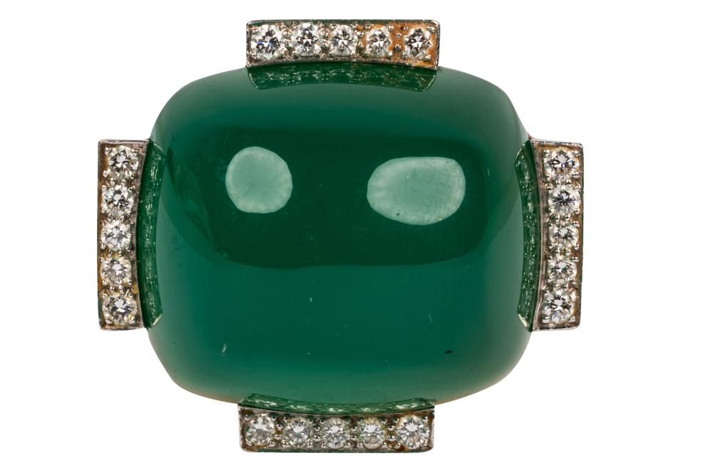 Appraisal: DAVID WEBB KARAT YELLOW GOLD PLATINUM DIAMOND GREEN ONYX RINGsigned