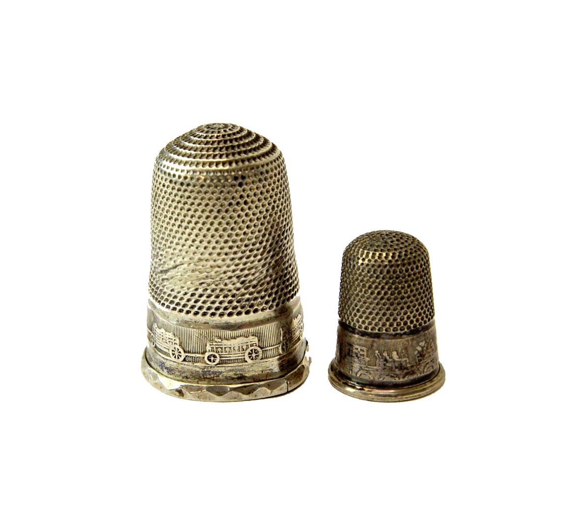 Appraisal: A rare th century silver thimble decorated with a frieze