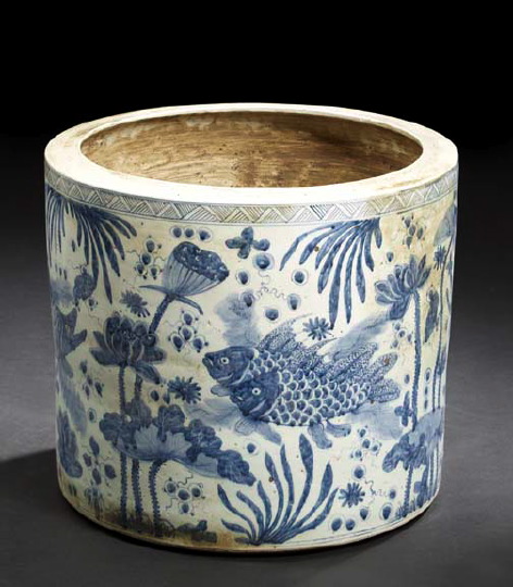 Appraisal: Chinese Blue-and-White Porcelain Planter of cylindrical form with inverted lip