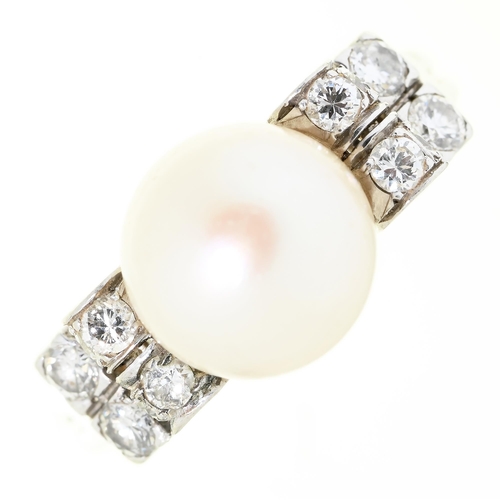 Appraisal: A cultured pearl and diamond ring in platinum unmarked g