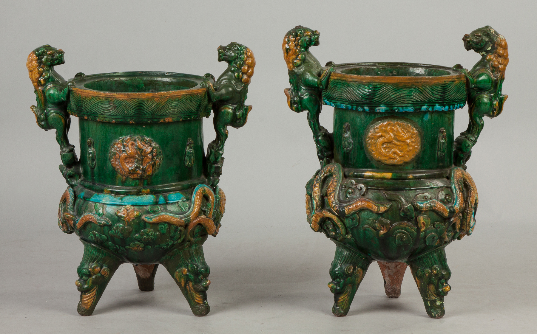 Appraisal: Pair of Chinese Fahua Temple Urns th Early th century