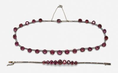 Appraisal: Vintage garnet necklace and bracelet sterling silver wire link necklace