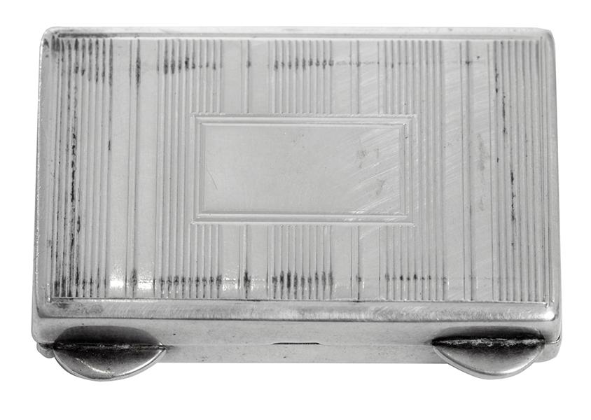 Appraisal: AN ART DECO SILVER SNUFF BOX BY CARTIER CIRCA With