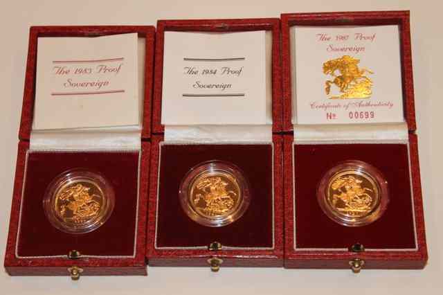 Appraisal: THREE PROOF SOVEREIGNS dated and all in original presentation boxes