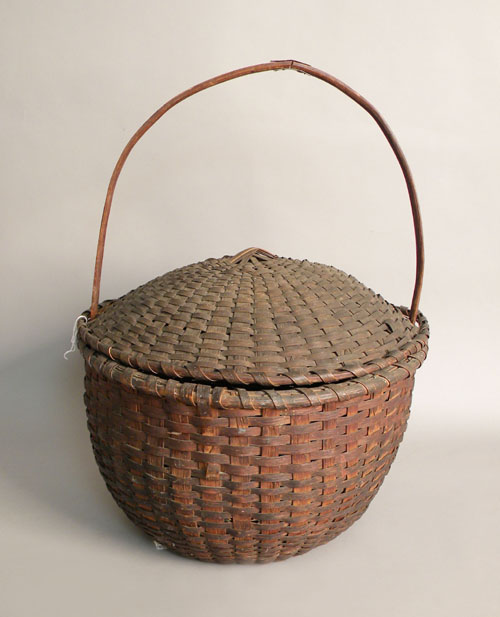 Appraisal: Large lidded splint carrying basket with handle dia