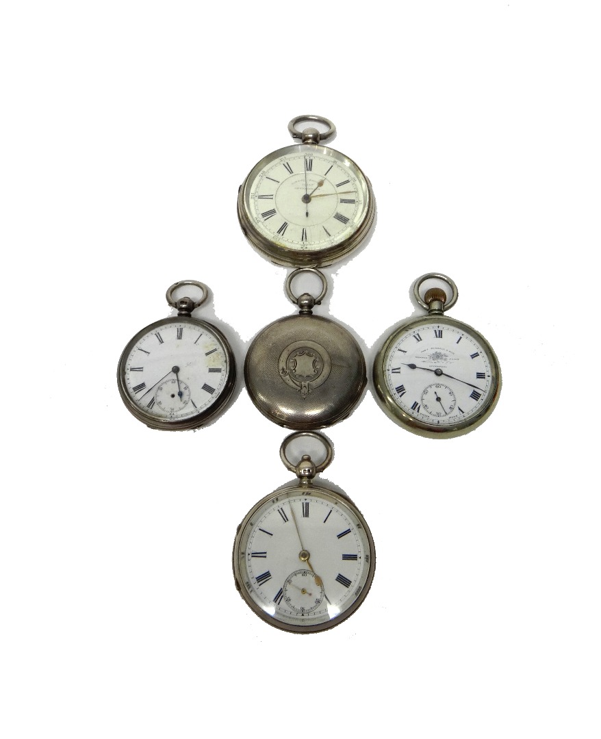 Appraisal: A gentleman's silver cased key wind openfaced centre seconds pocket