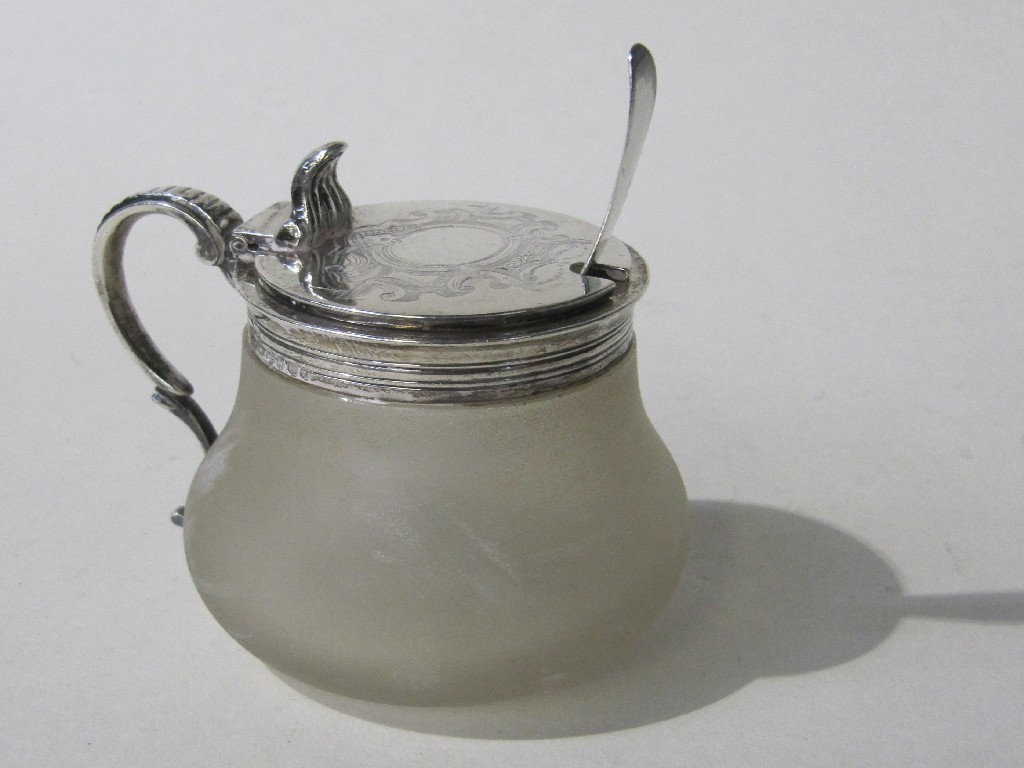 Appraisal: Silver topped frosted glass mustard pot London