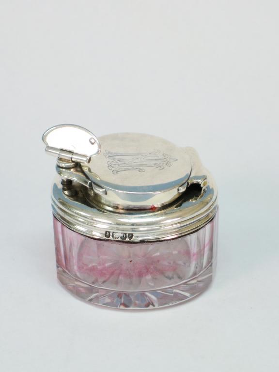 Appraisal: A George IV silver lidded cut glass oval Travelling Inkwell