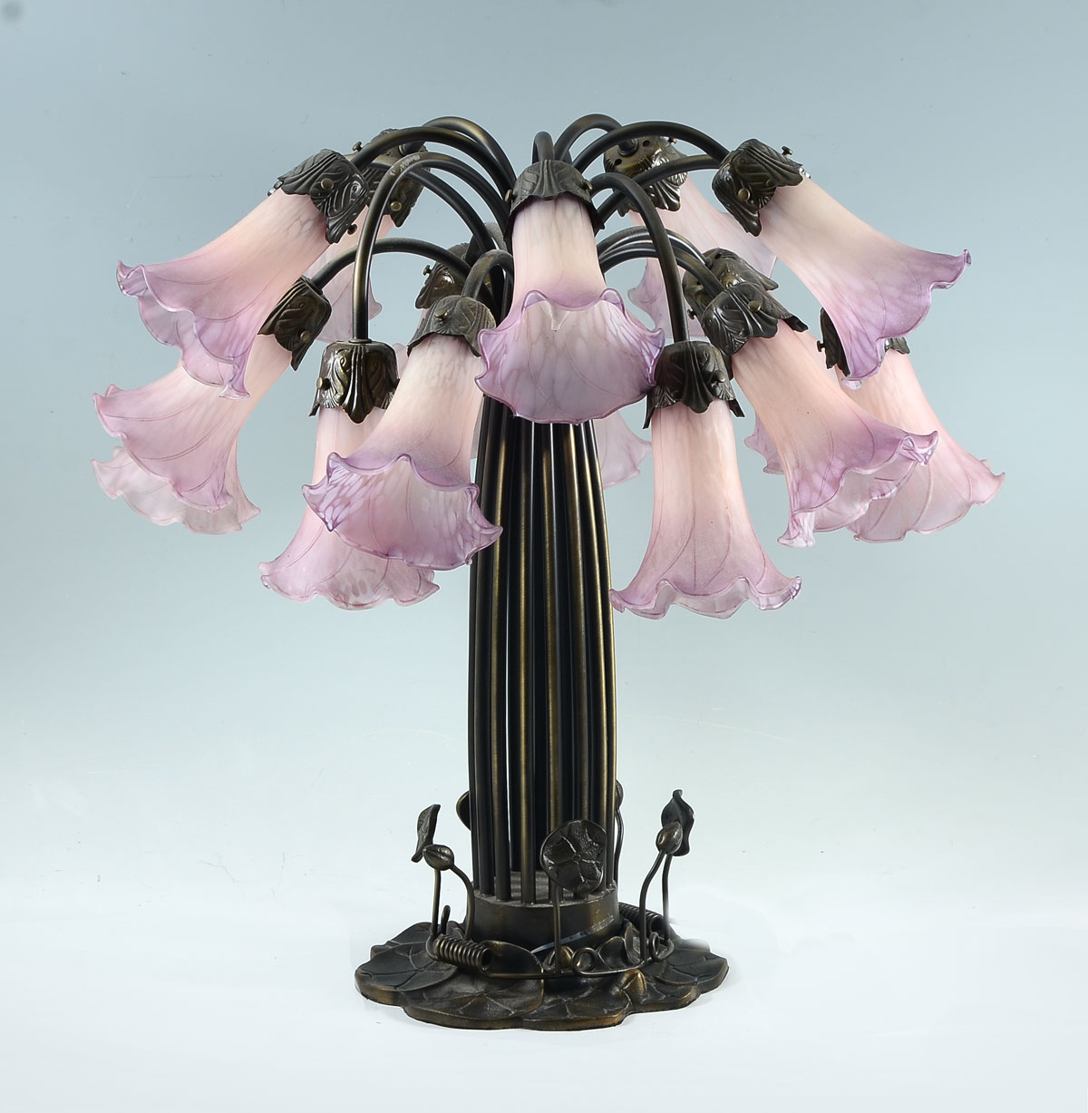 Appraisal: TIFFANY STYLE TULIP LAMP Large -light Tiffany style Tulip lamp