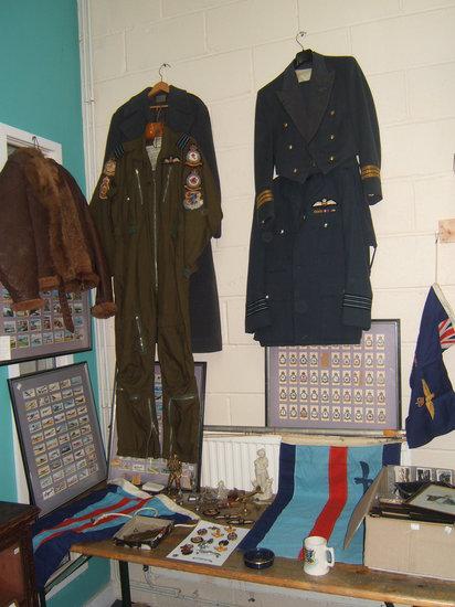 Appraisal: A QUANTITY OF ITEMS RELATING TO WING COMMANDER A I