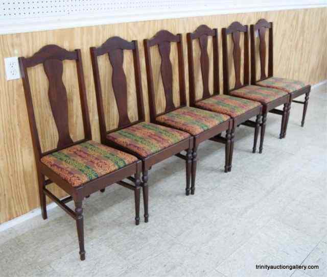 Appraisal: Set of Vintage Mahogany Dining ChairsProduced c 's is a