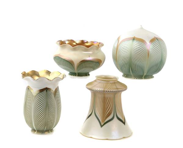 Appraisal: A group of four American Art Glass pulled feather shades