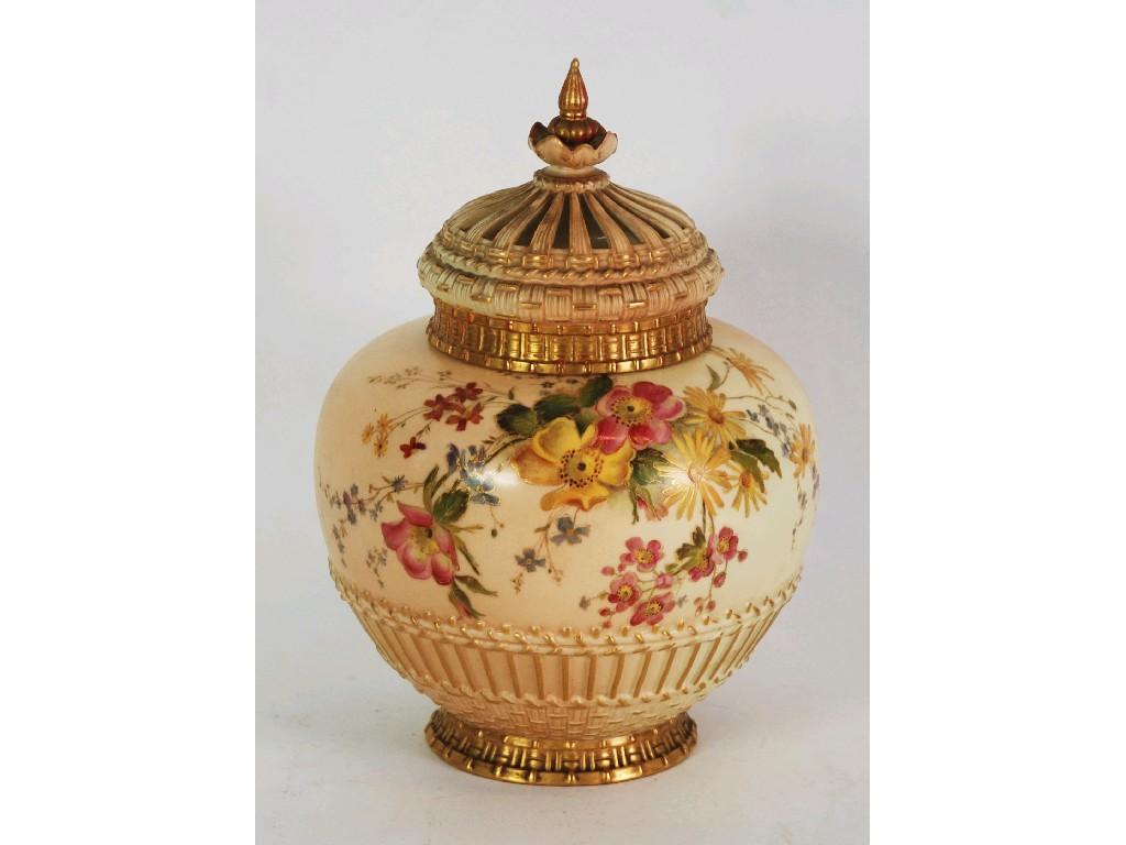 Appraisal: AN EARLY 'S ROYAL WORCESTER PORCELAIN POT POURRI VASE with