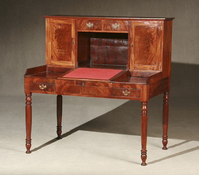 Appraisal: Federal Mahogany Plantation Desk Circa The upper section having two