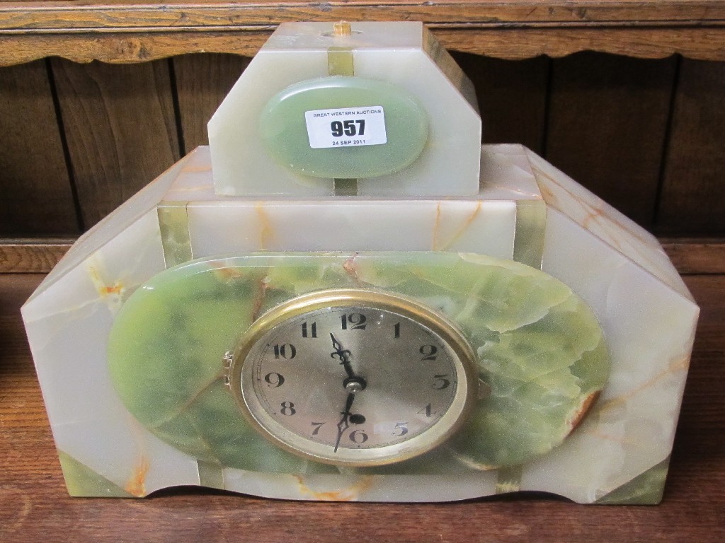 Appraisal: Onyx mantel clock