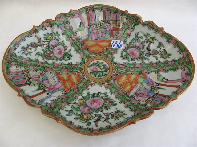 Appraisal: CHINESE ROSE CANTON PORCELAIN SERVING BOWL the shallow dish colorful