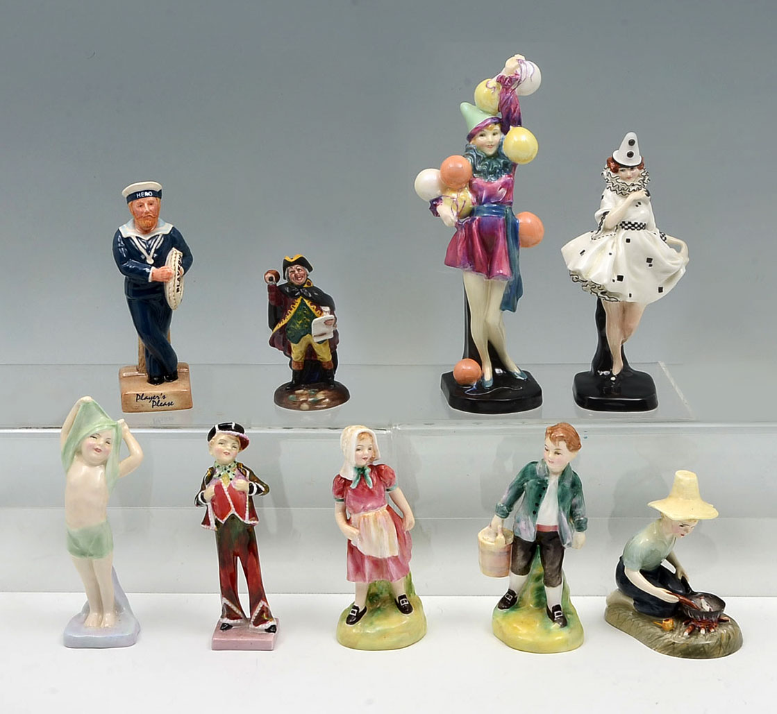 Appraisal: PC LOT ROYAL DOULTON FIGURINES ''Player's Hero AC for Player's